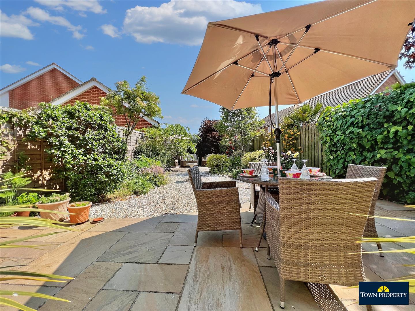 Property Details for Pitcairn Avenue Eastbourne BN23 5BB Town